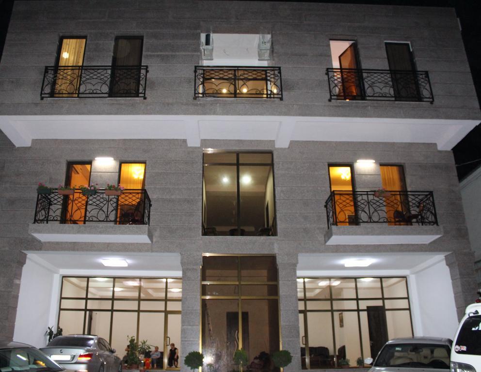 Argopalace Kutaisi Luaran gambar